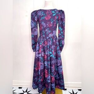 Vintage 1980’s Laura Ashley Floral Dress Cabbage Rose bold cotton full skirt
